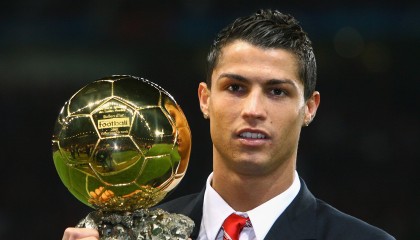 开云体育中国-独行侠争冠路首战告捷，马克西化身关键先生，马刺铁血防线终被破