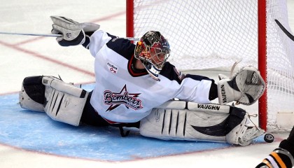 开云体育下载-当黄色潜水艇碾过天蓝防线，一场抢七战背后的足球文明冲突