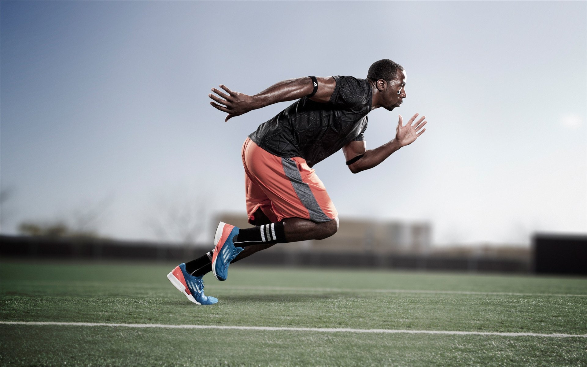 马刺狂胜国王，伦纳德在美加墨世界杯接管比赛