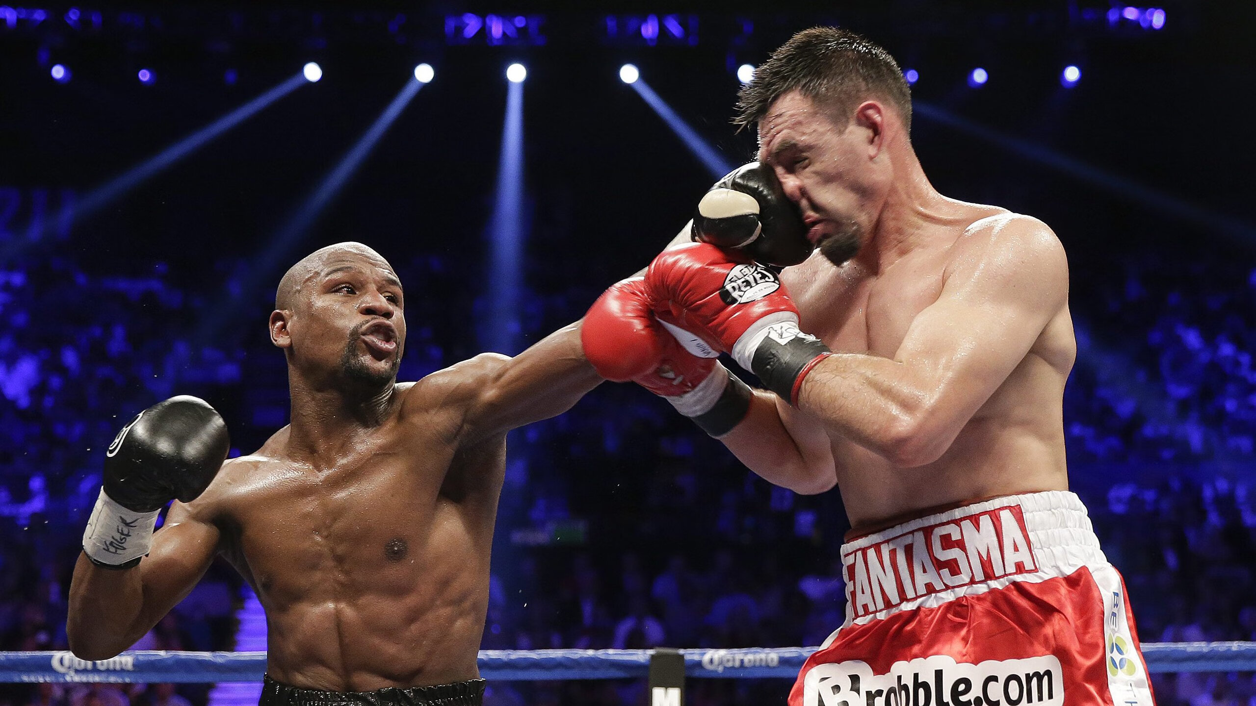 当文艺复兴的优雅遇上南美野性,黄喜灿如何让佛罗伦萨的防线无解